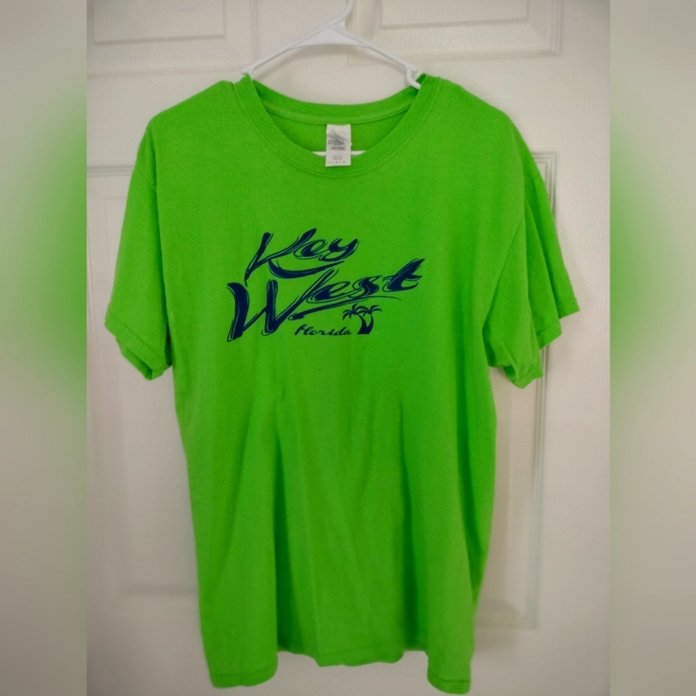 Bright green Key West t-shirt size L